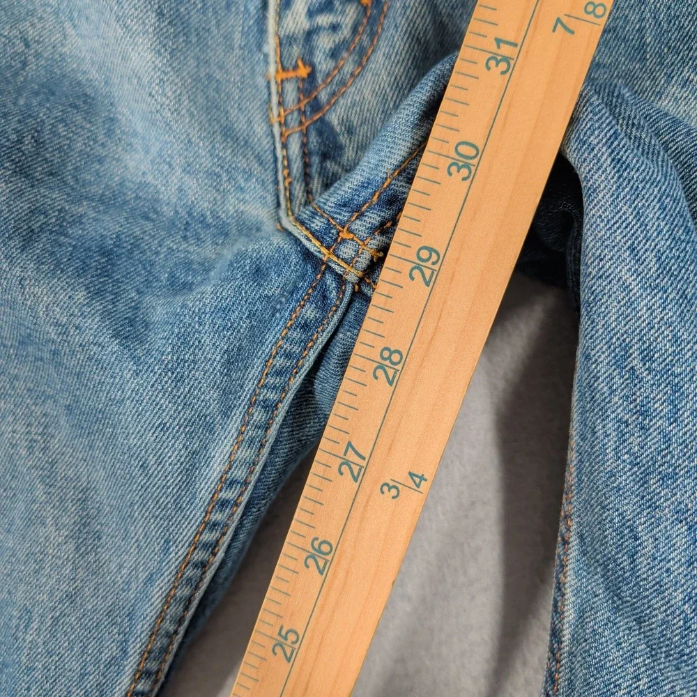Levis good pre